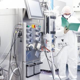 Laboratory environmental control system